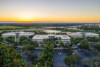 2200 N Commerce Pky, Weston, FL - VUE AÉRIENNE  vue de carte