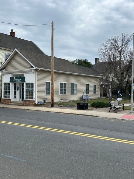 4 Main St, New Egypt, NJ à vendre - Photo de l’immeuble – Image 2 sur 6