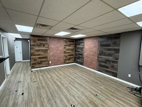 26 Main St, Toms River, NJ à louer Photo intérieure– Image 1 sur 5