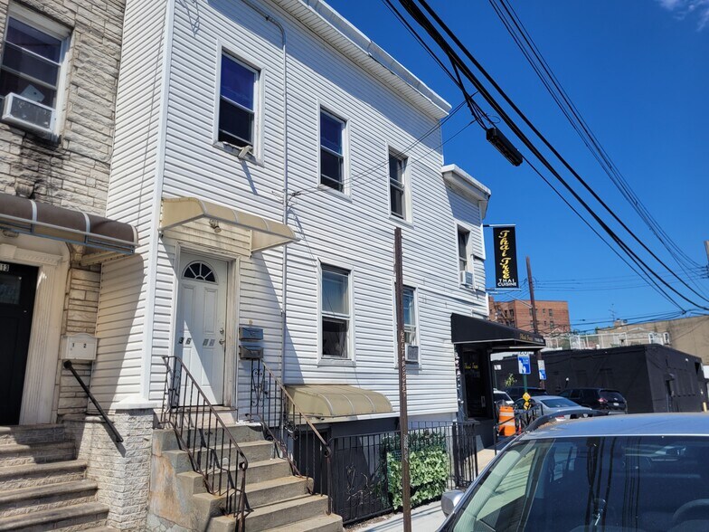 36-17 Greenpoint Ave, Long Island City, NY à vendre - Photo de l’immeuble – Image 3 sur 6