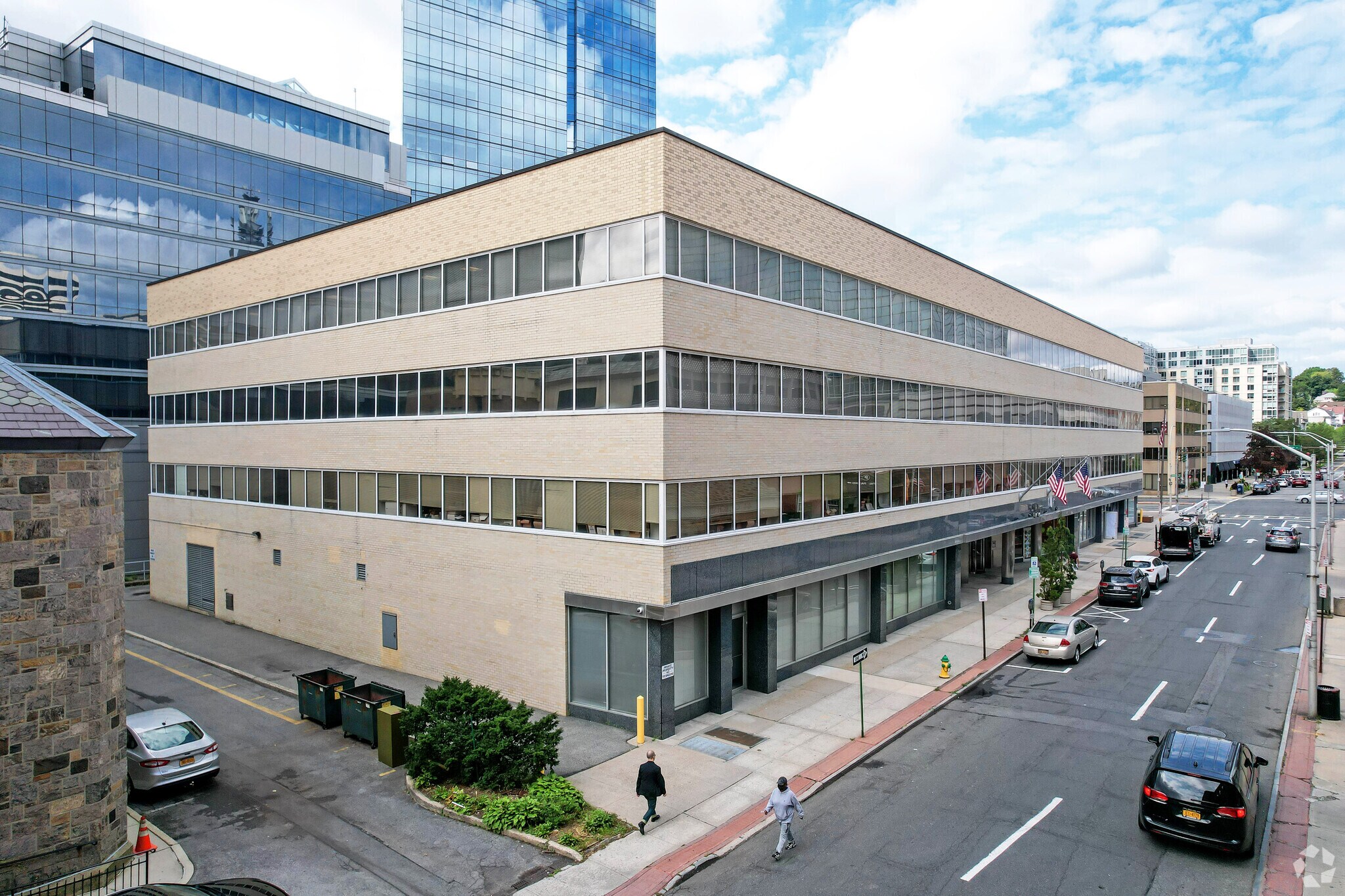 55 Church St, White Plains, NY à louer Photo de l’immeuble– Image 1 sur 4