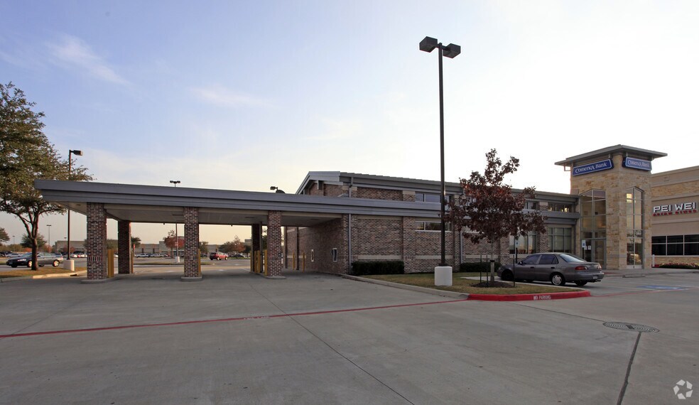 5940 Fairmont Pky, Pasadena, TX à vendre - Photo de l’immeuble – Image 2 sur 4