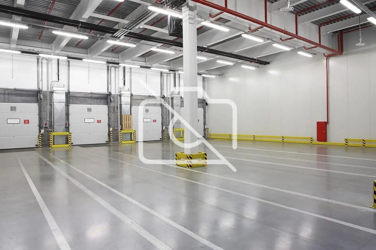 Industriel/Logistique dans Savigny-le-Temple à louer Photo intérieure– Image 1 sur 2