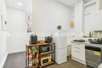 81 Rue De Monceau, Paris à louer Photo intérieure– Image 2 sur 4