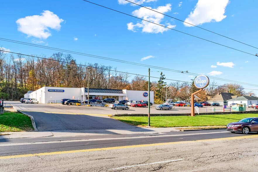 1555 Wayne Ave, Dayton, OH à vendre - Photo de l’immeuble – Image 2 sur 7