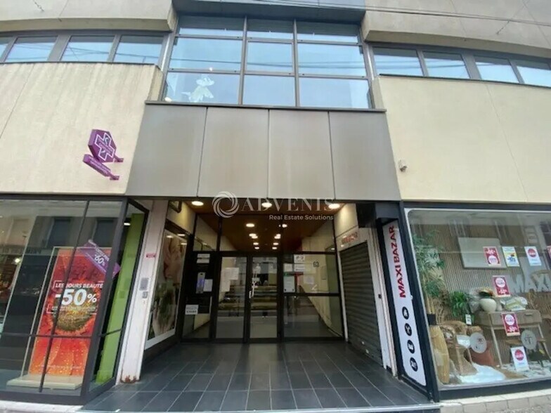 63 Rue Du Général De Gaulle, Poissy à louer - Photo de l’immeuble – Image 2 sur 13