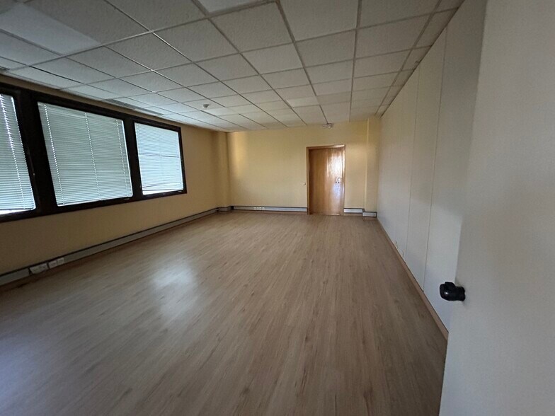Bureau dans Las Rozas de Madrid, Madrid à vendre - Photo intérieure – Image 2 sur 8