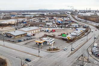 10750 Boul Henri-Bourassa E, Montréal, QC - VUE AÉRIENNE vue de carte