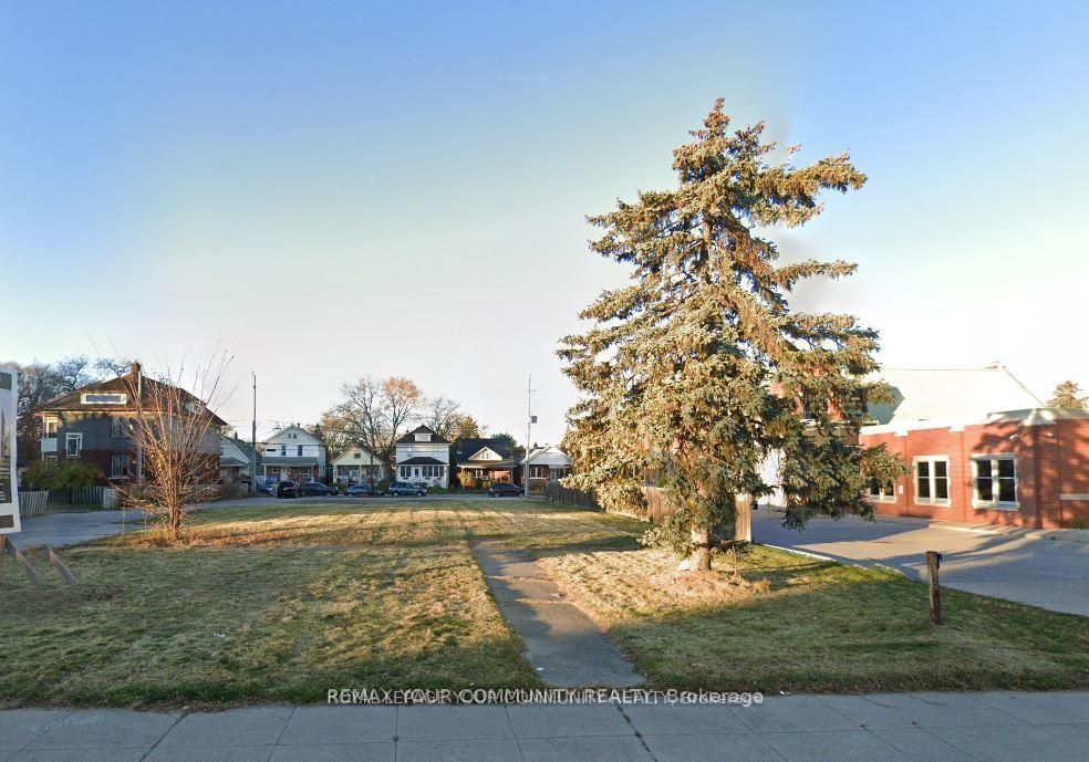 1567 Ouellette Av, Windsor, ON à vendre Autre– Image 1 sur 3