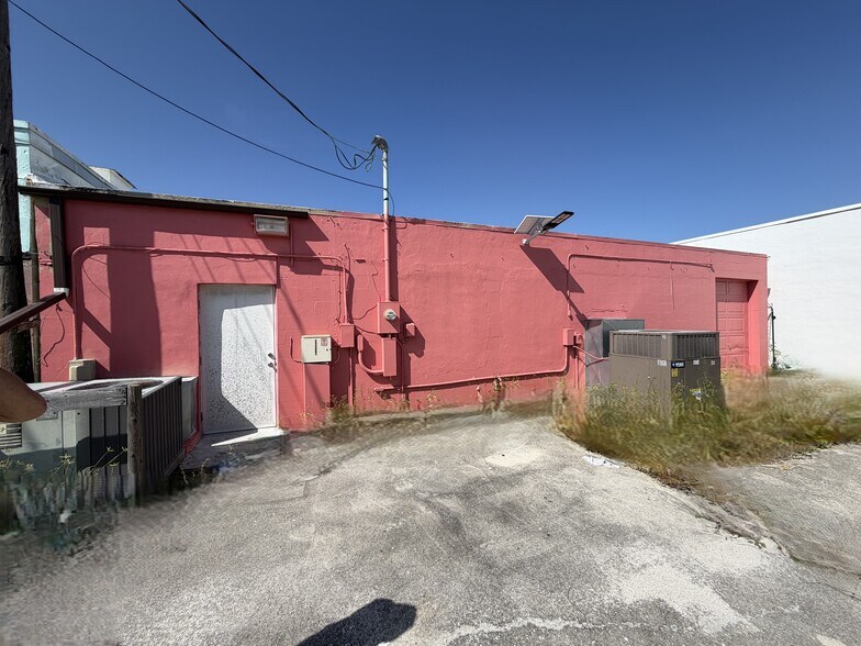3622 Tamiami Trl, Port Charlotte, FL à vendre - Photo de l’immeuble – Image 2 sur 13