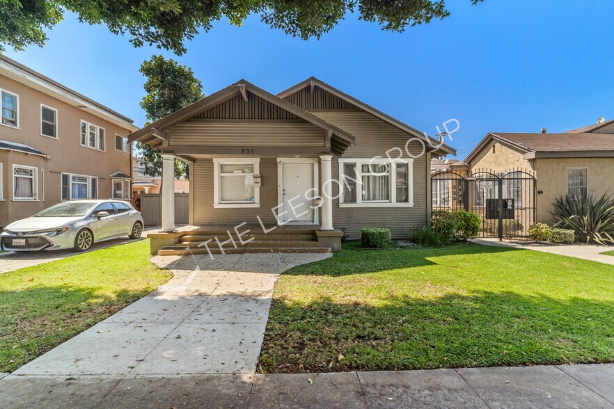 833-915 Cherry Ave, Long Beach, CA à vendre - Photo de l’immeuble – Image 3 sur 32
