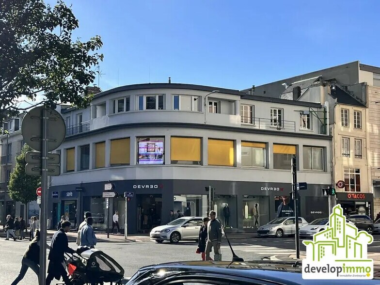 Bureau dans Caen à louer - Photo de l’immeuble – Image 1 sur 9