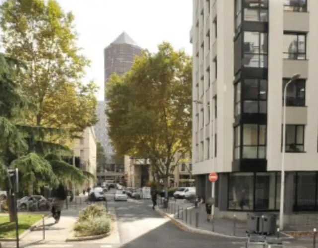 Plus de détails pour Local commercial à vendre