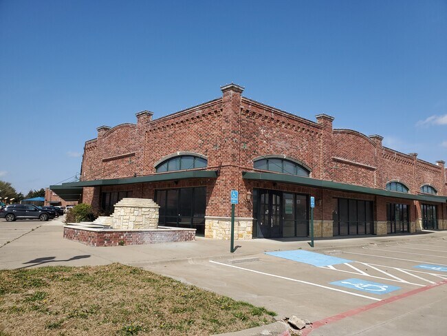 Plus de détails pour 205 S Main St, Red Oak, TX - Local commercial à louer