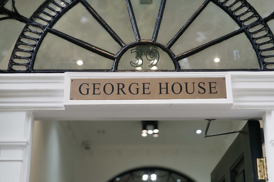 39 Fitzroy Sq, Londres à louer - Photo intérieure – Image 1 sur 10