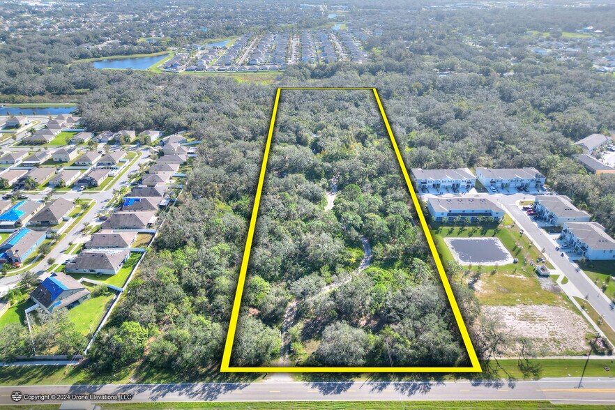 12370 Bullfrog Creek Road rd, Gibsonton, FL à vendre - Photo principale – Image 1 sur 5
