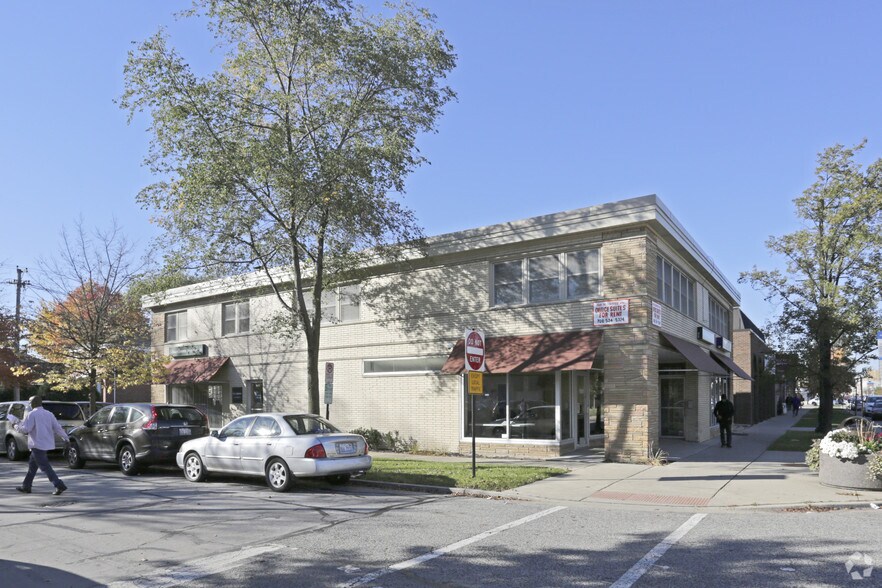 7001-7003 W North Ave, Oak Park, IL à vendre - Photo de l’immeuble – Image 2 sur 9