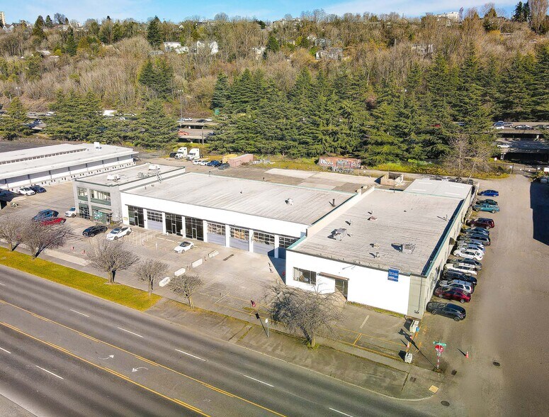 2418 Airport Way S, Seattle, WA à louer - Photo de l’immeuble – Image 1 sur 6