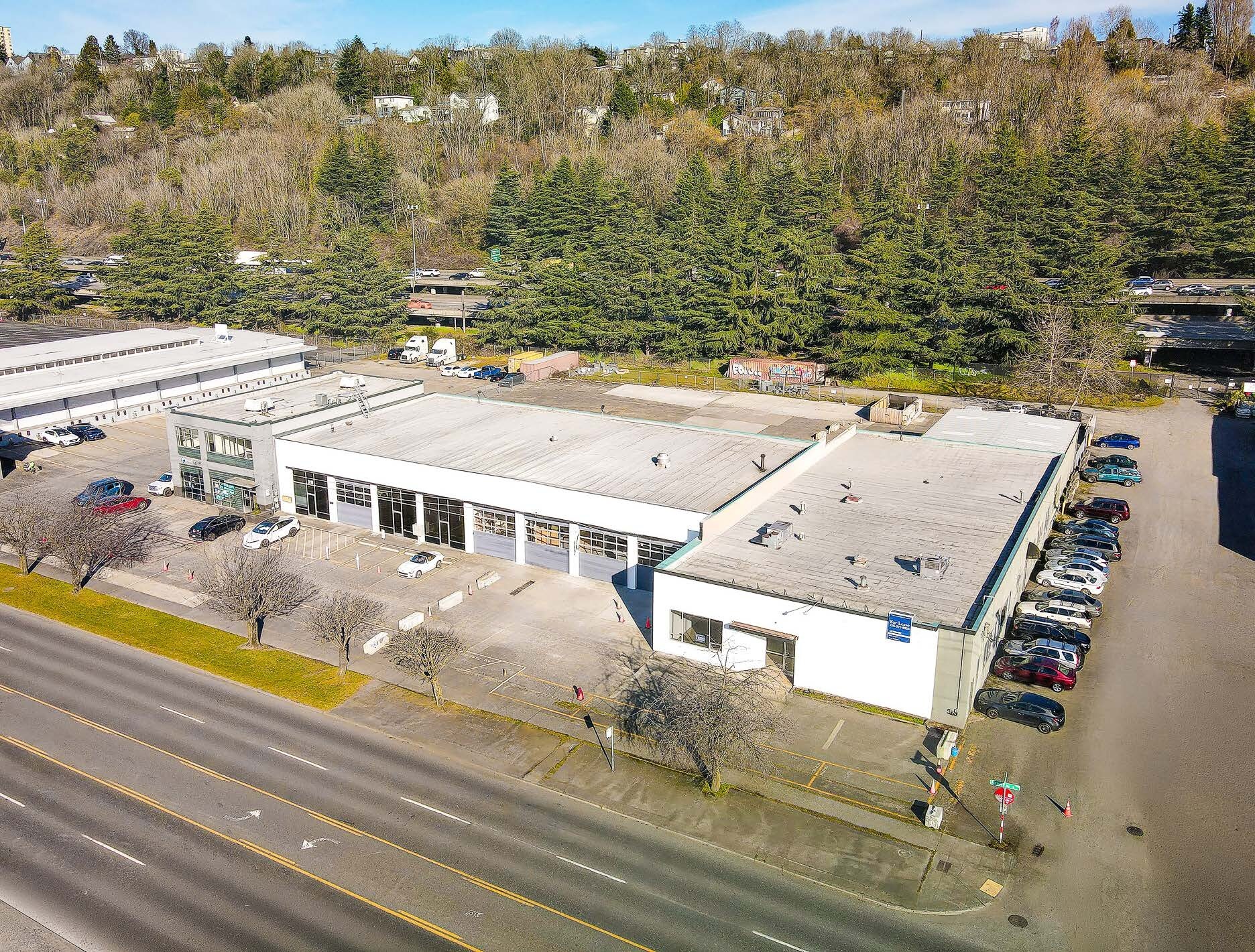 2418 Airport Way S, Seattle, WA à louer Photo de l’immeuble– Image 1 sur 7