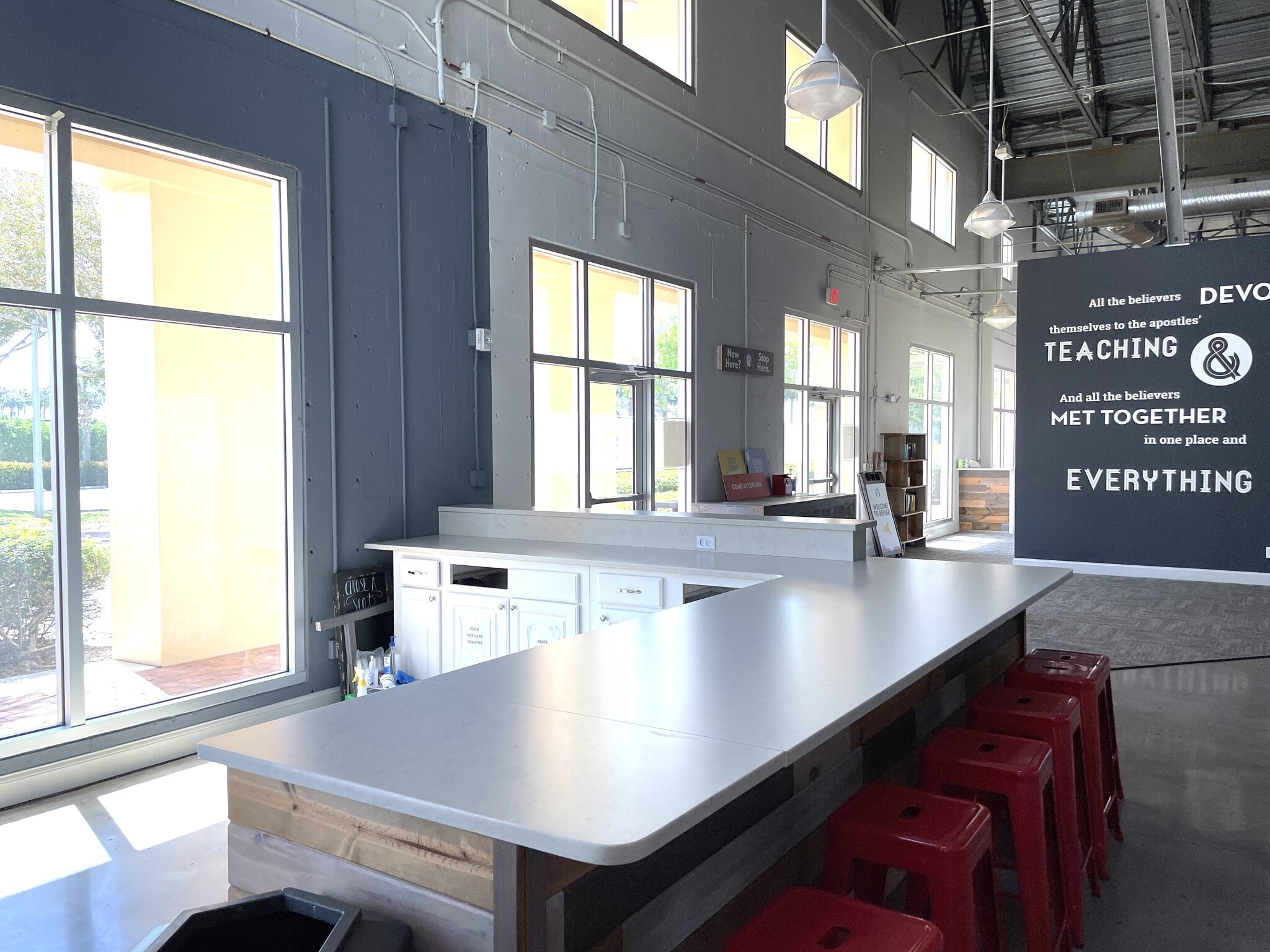 1901 Brantley Rd, Fort Myers, FL à louer Photo intérieure– Image 1 sur 5