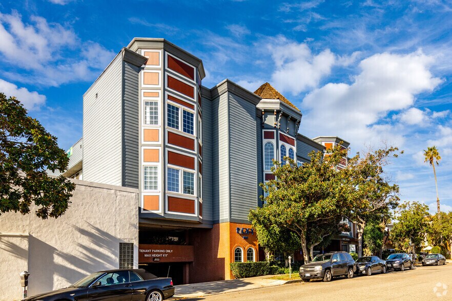 1448 15th St, Santa Monica, CA à vendre - Photo de l’immeuble – Image 2 sur 4