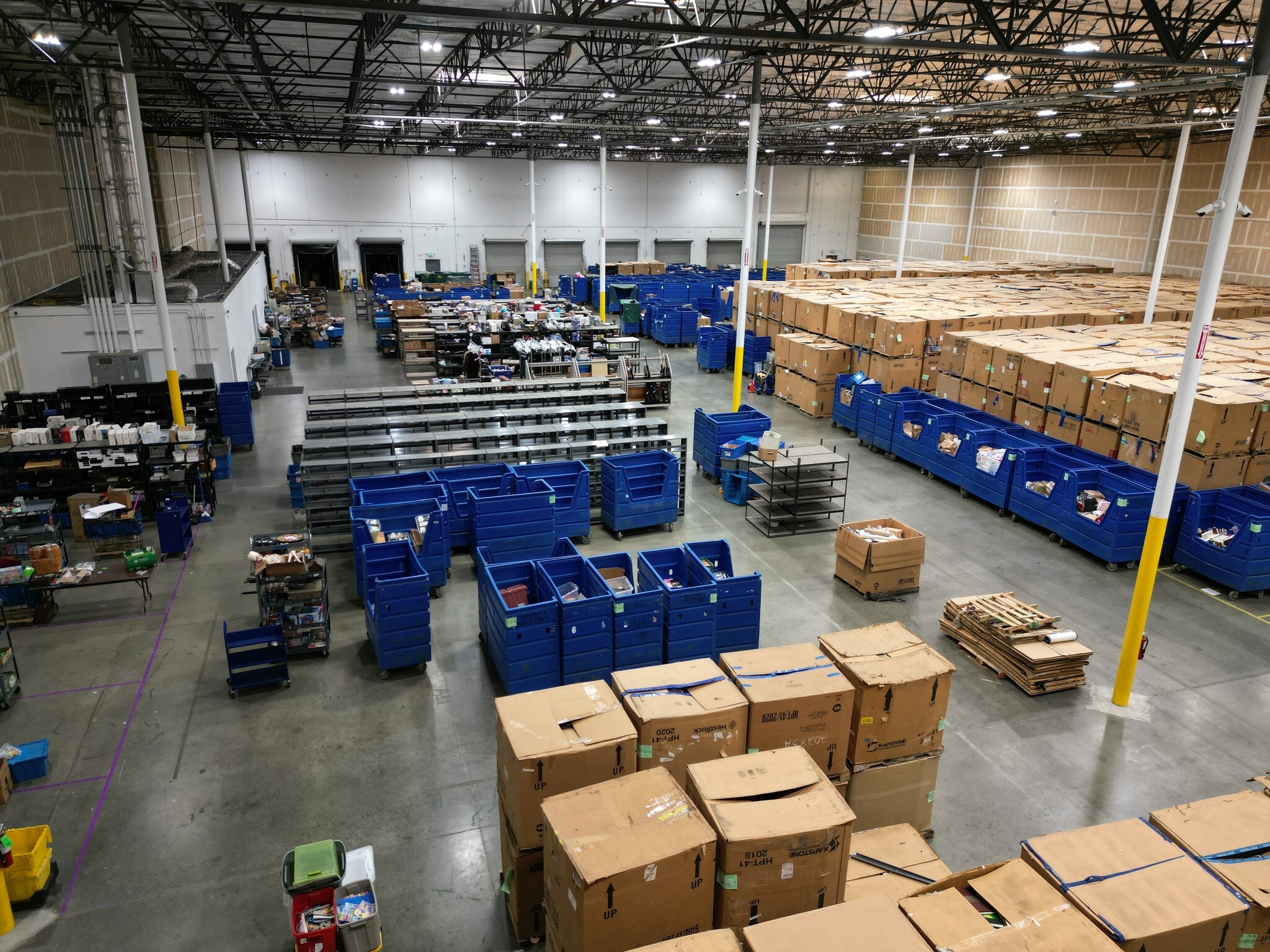 1740-1790 N Market Blvd, Sacramento, CA à louer Photo intérieure– Image 1 sur 6