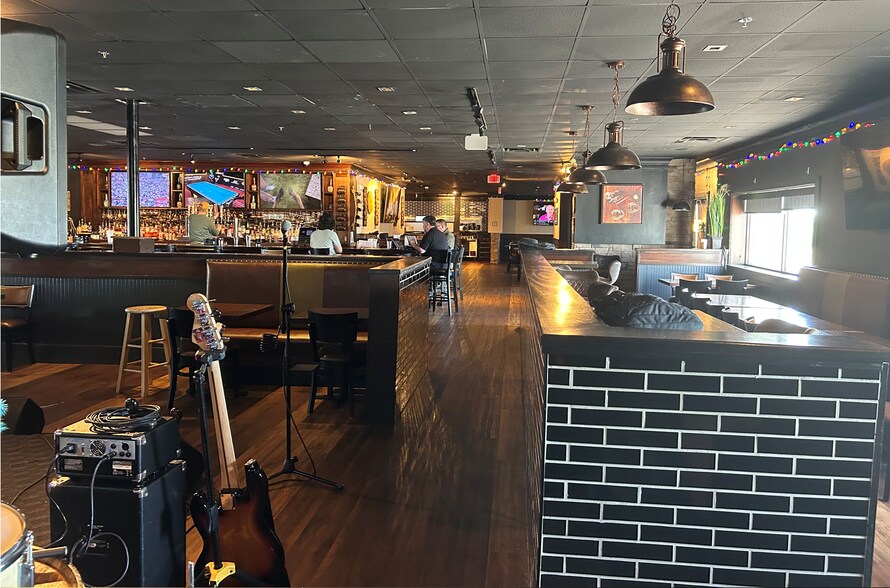 5532 Athens Boonesboro Rd, Lexington, KY à louer - Photo de l’immeuble – Image 2 sur 9