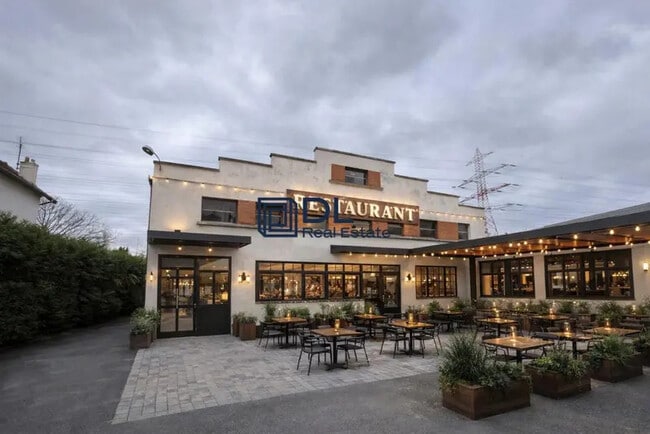 Plus de détails pour Local commercial à vendre