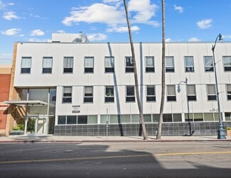 Plus de détails pour 9201 Wilshire Blvd, Beverly Hills, CA - Bureau à louer