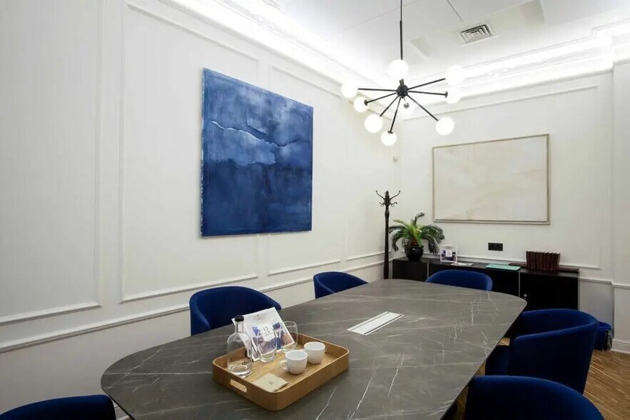 Bureau dans Paris à louer - Photo de l’immeuble – Image 1 sur 8