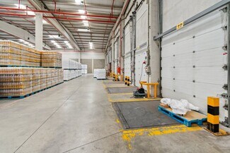 Plus de détails pour Industriel/Logistique à louer
