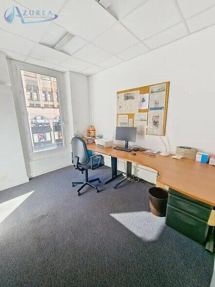 Bureau dans Nice à louer - Photo de l’immeuble – Image 2 sur 6