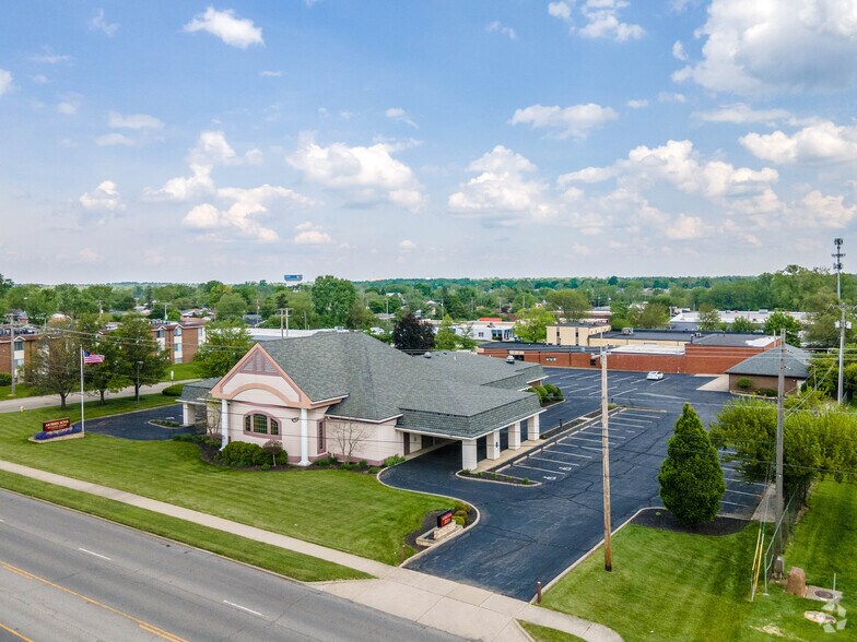 1771 E Dorothy Ln, Kettering, OH à vendre - Photo de l’immeuble – Image 3 sur 5