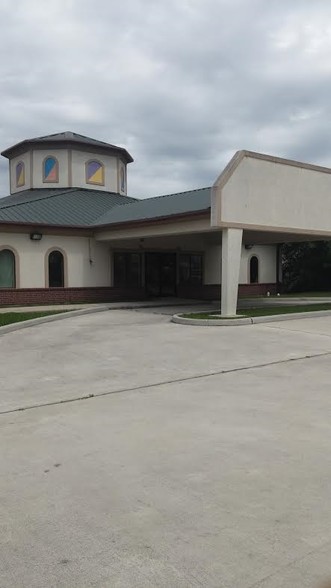 6706 W Airport Blvd, Houston, TX à louer - Photo principale – Image 1 sur 1