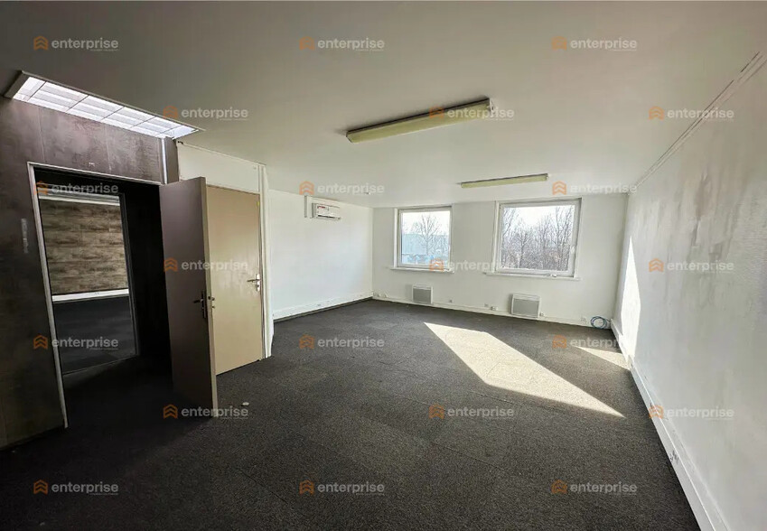 Bureau dans Villeneuve-d'Ascq à vendre - Photo de l’immeuble – Image 3 sur 5