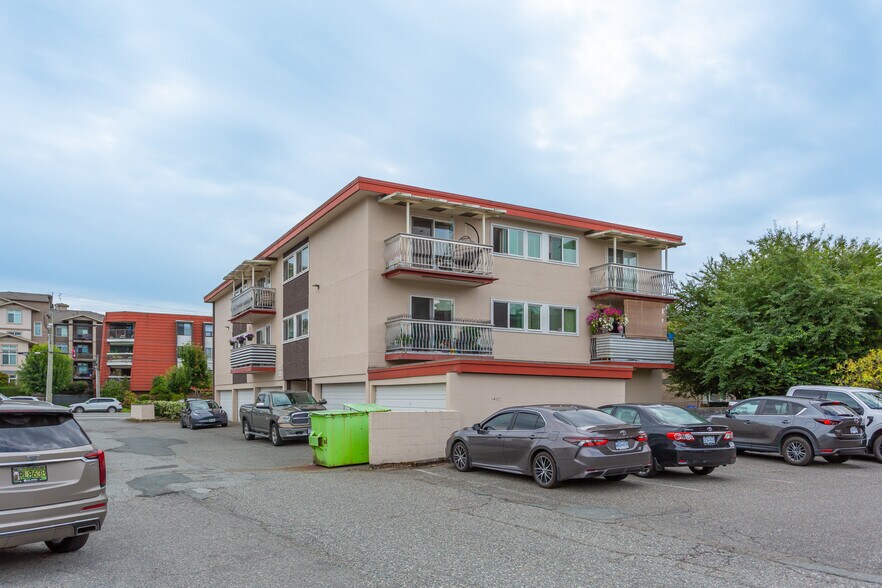 9091 Mary St, Chilliwack, BC à vendre - Photo de l’immeuble – Image 3 sur 6