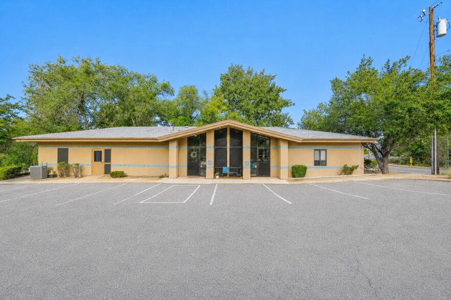 112 Whipple St, Prescott, AZ à vendre - Photo de l’immeuble – Image 2 sur 11