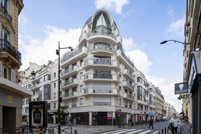 Plus de détails pour 37 Rue Du President Wilson, Levallois-Perret - Local commercial à louer