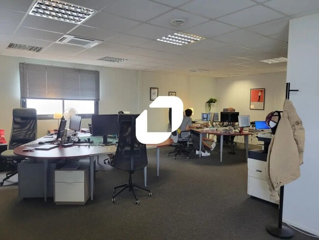 Plus de détails pour Bureau à louer