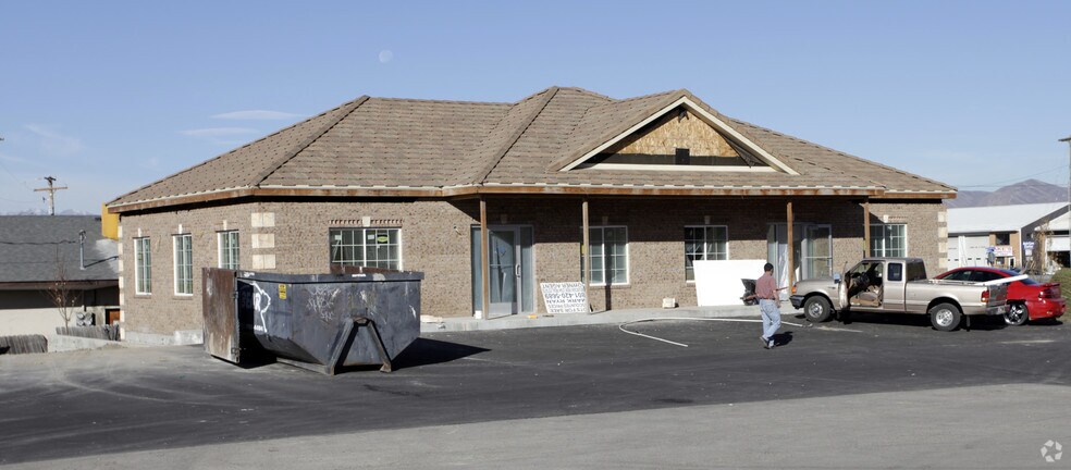 571-583 W Center St, Pleasant Grove, UT à louer - Photo de l’immeuble – Image 3 sur 32