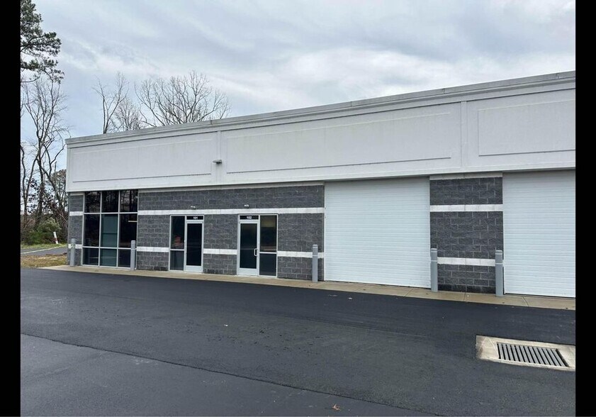 10083 Patterson Park Rd, Ashland, VA à louer - Photo de l’immeuble – Image 2 sur 9