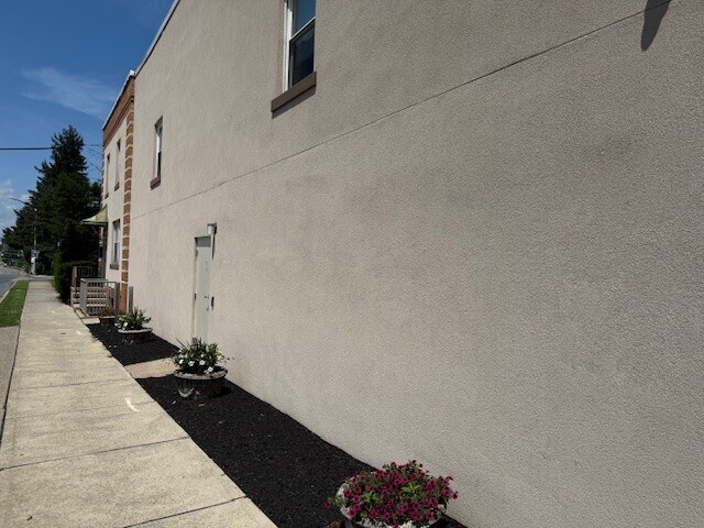 824 8th Ave, Bethlehem, PA à vendre - Photo de l’immeuble – Image 2 sur 7