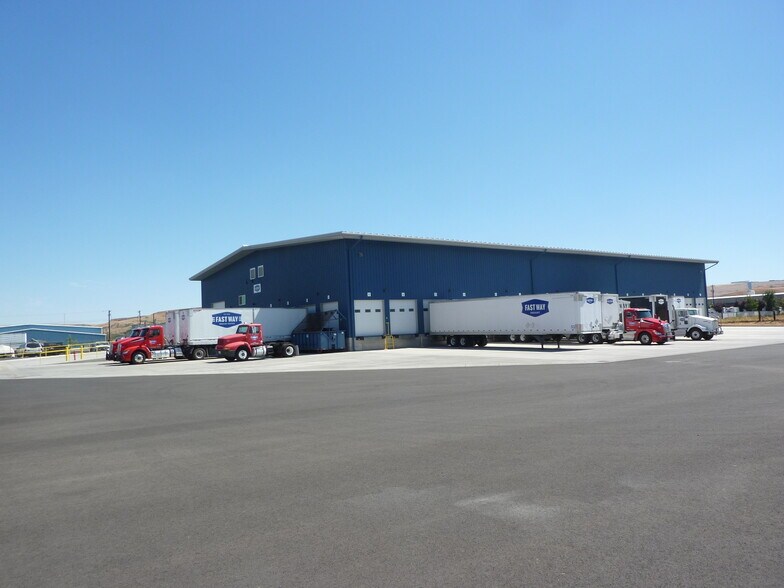 2630 7th Ave N, Lewiston, ID à louer - Photo principale – Image 1 sur 3