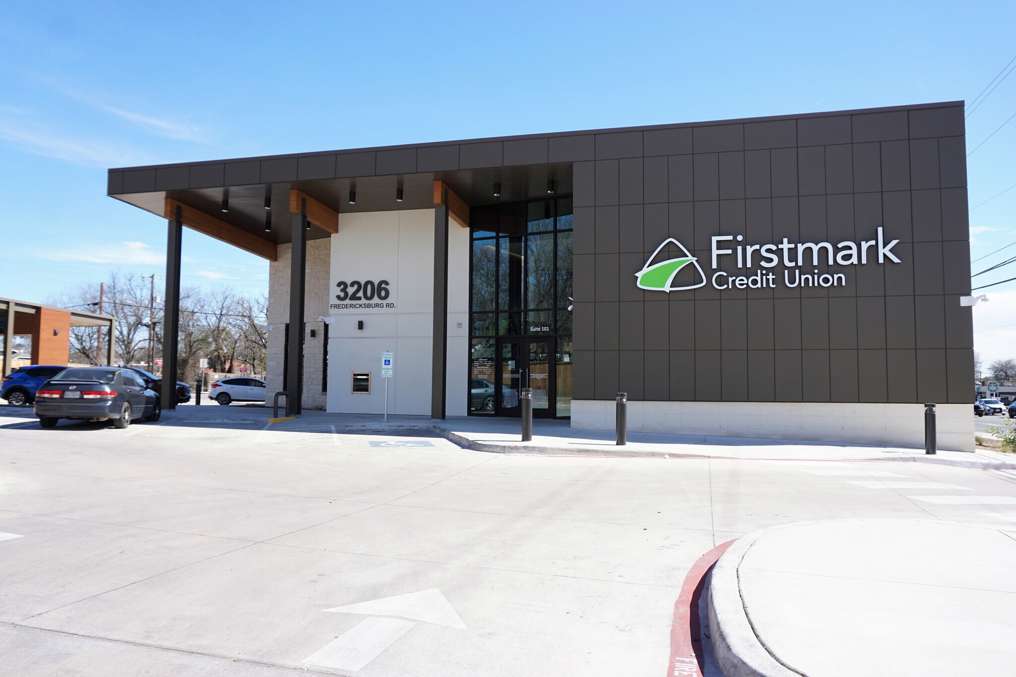 3206 Fredericksburg Rd, San Antonio, TX à louer Photo principale– Image 1 sur 6