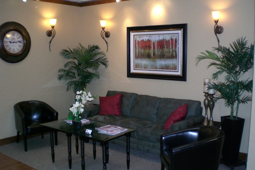 2947 E Broadway St, Pearland, TX à louer - Hall d’entrée – Image 3 sur 4