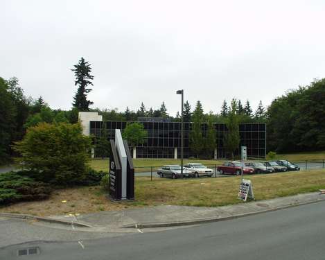 2333 seaway Blvd W, Everett, WA à louer - Photo de l’immeuble – Image 2 sur 3