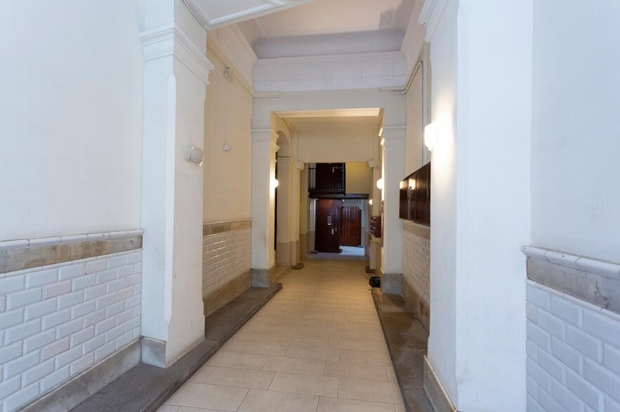 View Photo