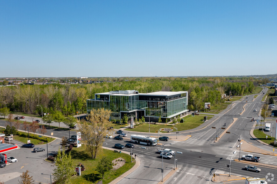 7750 Boul Cousineau, Longueuil, QC à vendre - Aérien – Image 3 sur 3