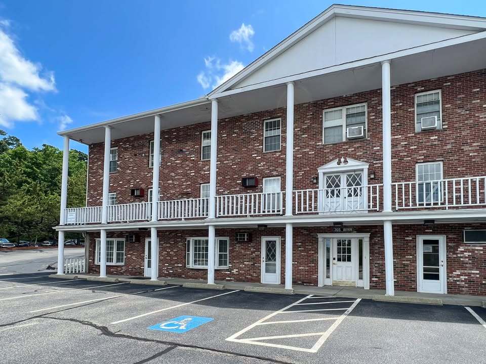 265 Winn St, Burlington, MA à louer Photo intérieure– Image 1 sur 2