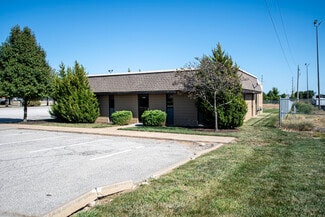 Plus de détails pour 17235 Bel-Ray Pl, Belton, MO - Bureau à louer